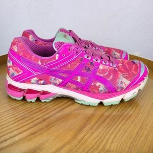 ASICS GT-1000 Limited Edition Breast Cancer Awareness Pink Sneakers